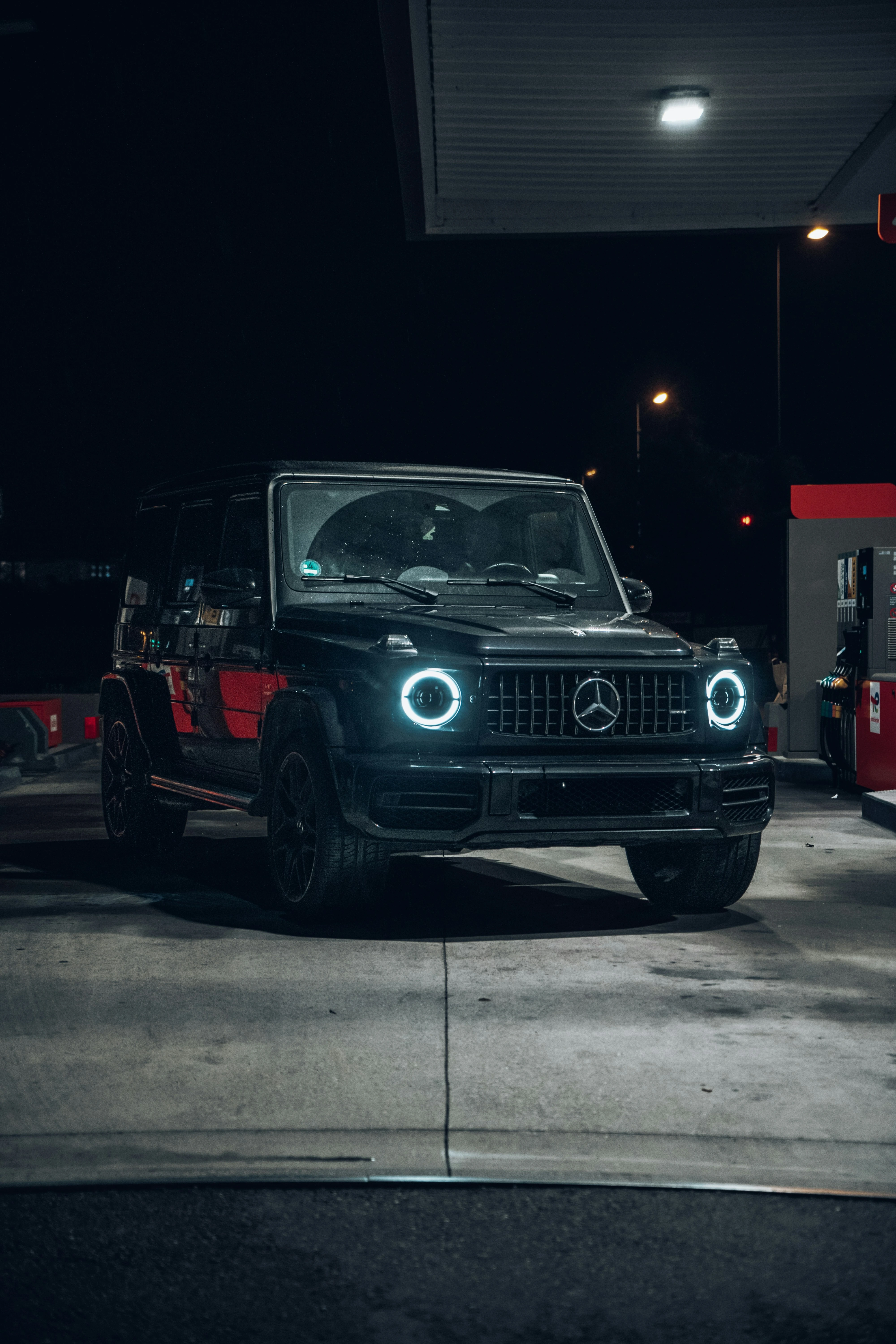 Mercedes Truck picture